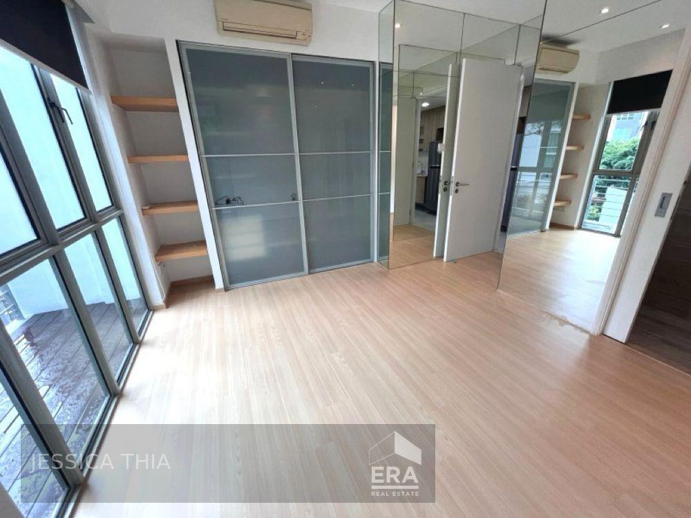Condominium for Rent: 