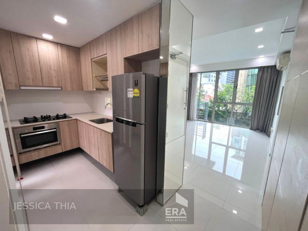 Condominium for Rent: 