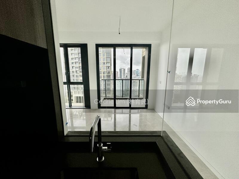 Condominium for Rent, Irwell Hill Residences, SGD 7,500 | 99-year lease