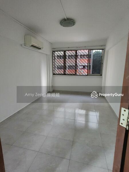 Prop-GPT: HDB Flat: D18  232 Simei Street 4