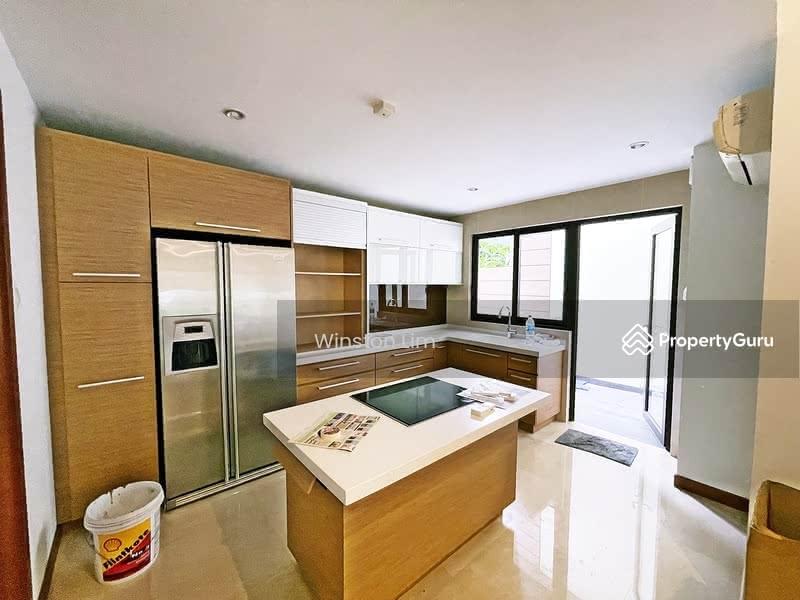 Condominium - Cluster House for Rent, Lornie 18, SGD 16,000 | Freehold
