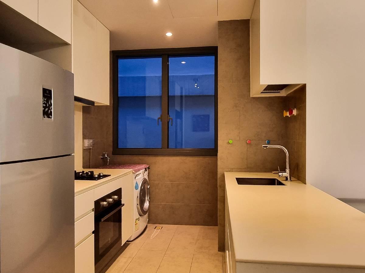 Condominium for Rent, Stratum Condominium For Rent, $4,000, 2 Bed 2 Bath 883 sqft $4.53 psf, SGD 4,000 | 99-year Leasehold