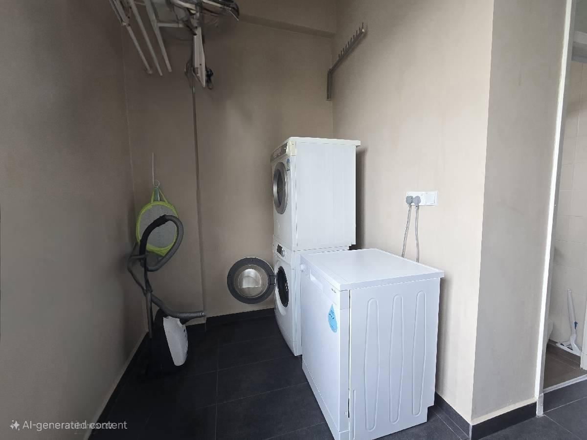 Condominium for Rent, Maple Woods Condominium For Rent, $7,500, 3 Bed 3 Bath 1,507 sqft $4.98 psf, SGD 7,500 | Freehold