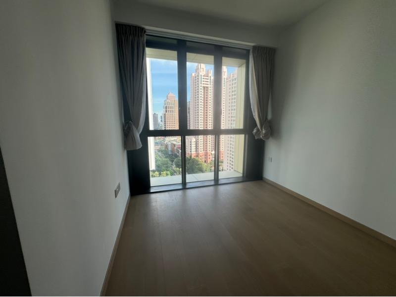 Apartment for Rent, Irwell Hill Residences Apartment For Rent, $4,900, 2 Bed 1 Bath 614 sqft $7.98 psf, SGD 4,900 | 99-year Leasehold