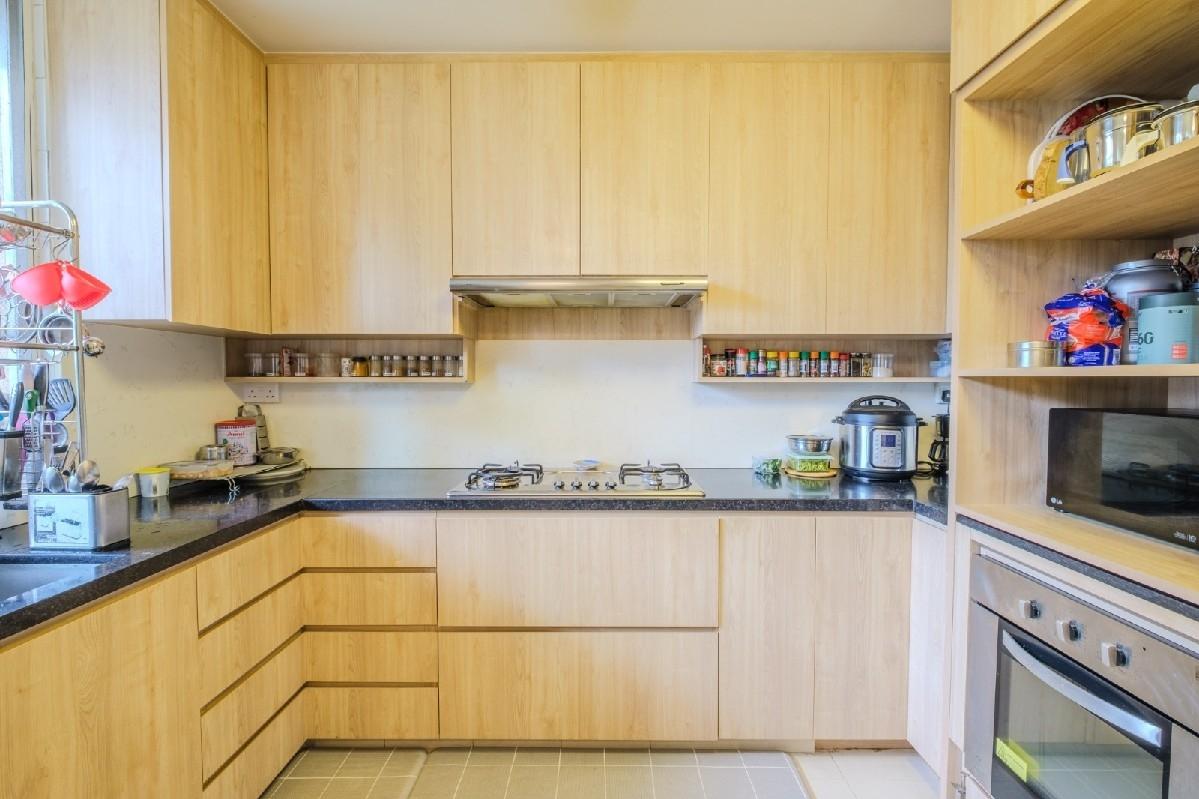 Condominium for Rent, Duchess Crest Condominium For Rent, $9,000, 4 Bed 3 Bath 1,882 sqft $4.78 psf, SGD 9,000 | 99-year Leasehold