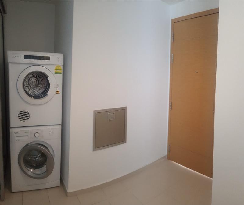 Condominium for Rent, Suites @ Cairnhill Condominium For Rent, $7,200, 2 Bed 2 Bath 1,184 sqft $6.08 psf, SGD 7,200 | Freehold