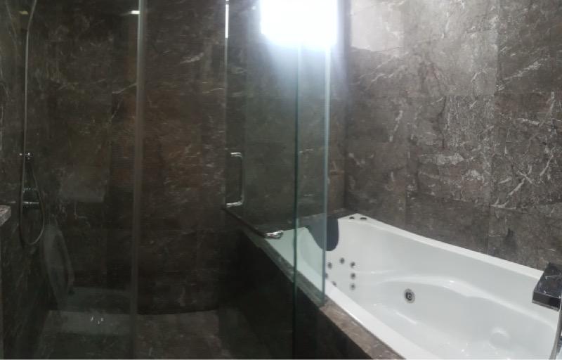 Condominium for Rent, Suites @ Cairnhill Condominium For Rent, $7,200, 2 Bed 2 Bath 1,184 sqft $6.08 psf, SGD 7,200 | Freehold
