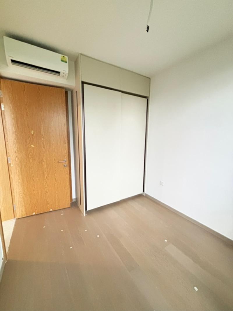 Apartment for Rent, PENROSE Apartment For Rent, $4,000, 2 Bed 1 Bath 646 sqft $6.19 psf, SGD 4,000 | 99-year Leasehold