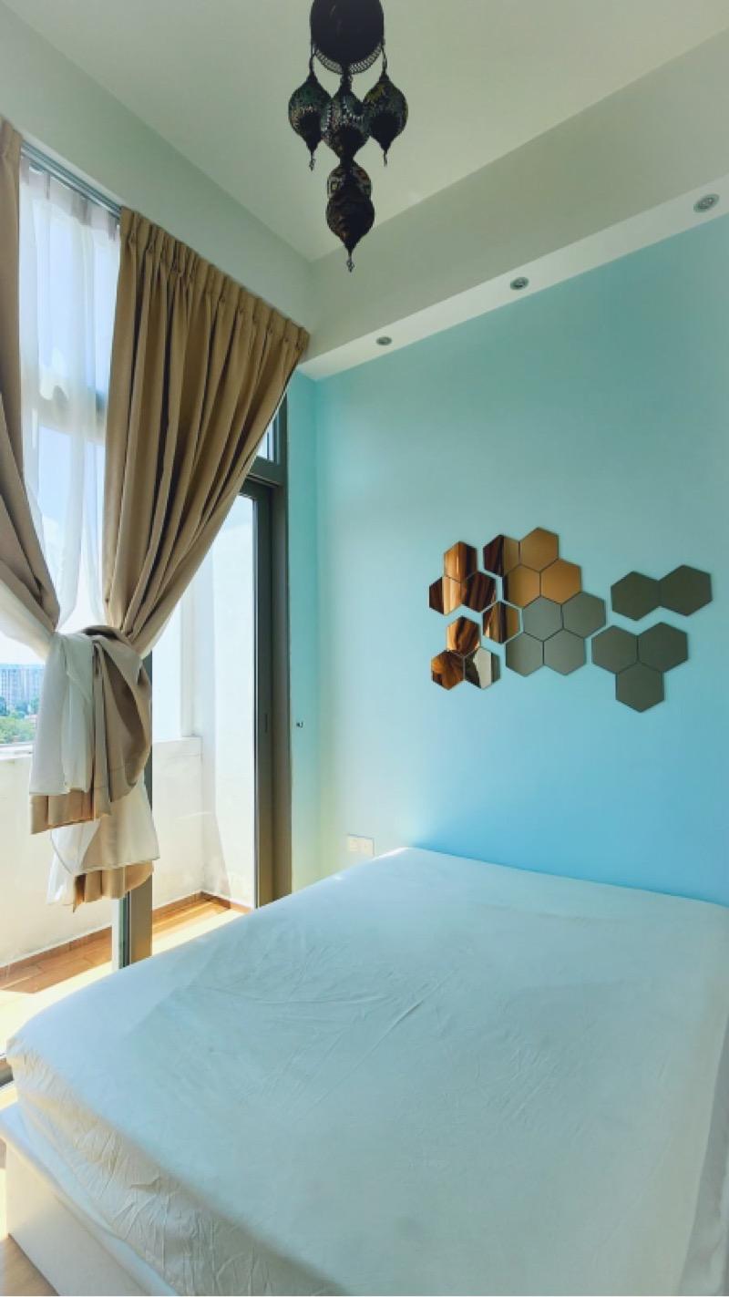 Condominium for Rent, Kingsford Hillview Peak Condominium For Rent, $3,300, 1 Bed 1 Bath 570 sqft $5.79 psf, SGD 3,300 | 99-year Leasehold