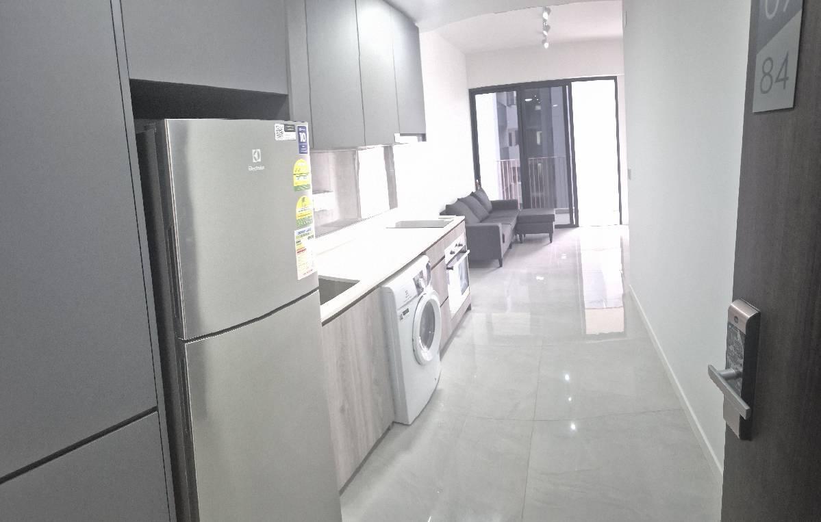 Condominium for Rent, Riverfront Residences Condominium For Rent, $3,500, 2 Bed 1 Bath 614 sqft $5.70 psf, SGD 3,500 | 99-year Leasehold