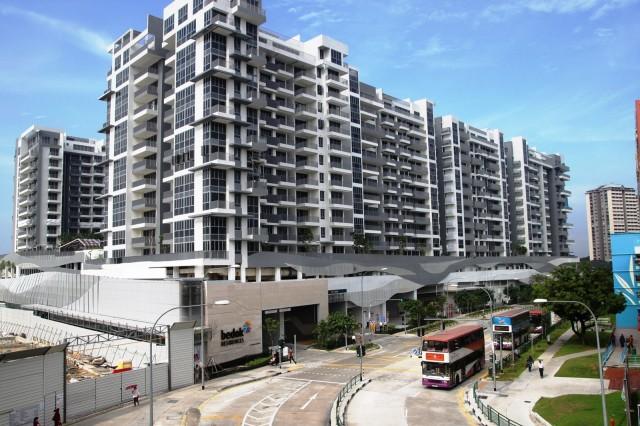 Condominium for Rent: D16, 465493