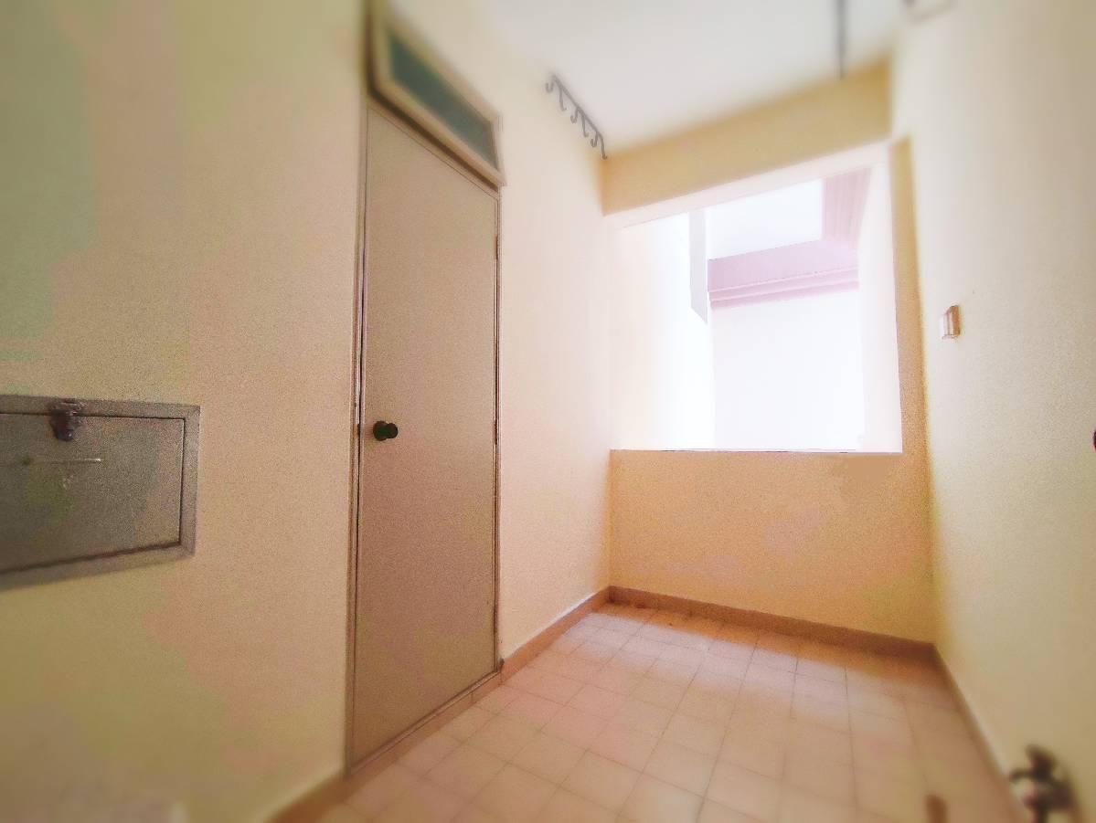 Condominium for Rent, The Anchorage Condominium For Rent, $5,700, 3 Bed 2 Bath 1,238 sqft $4.60 psf, SGD 5,700 | Freehold