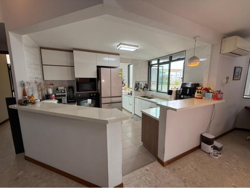 Condominium for Rent, Summerdale Condominium For Rent, $6,500, 3 Bed 3 Bath 2,045 sqft $3.18 psf, SGD 6,500 | 99-year Leasehold
