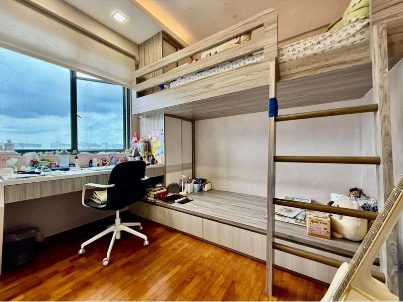 Condominium for Rent, Summerdale Condominium For Rent, $6,500, 3 Bed 3 Bath 2,045 sqft $3.18 psf, SGD 6,500 | 99-year Leasehold