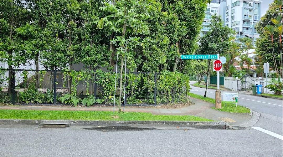 Condominium for Rent, Botannia Condominium For Rent, $4,000, 2 Bed 2 Bath 904 sqft $4.42 psf, SGD 4,000 | 999-year Leasehold