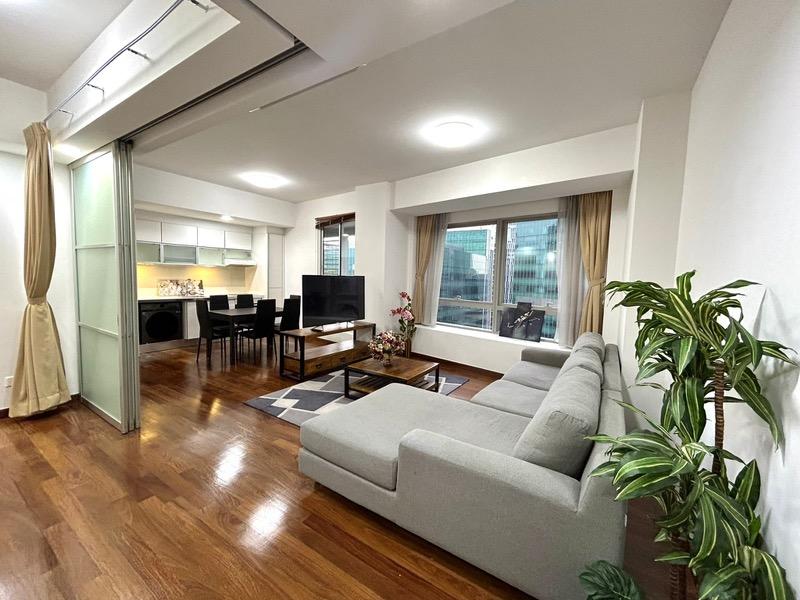 Prop-GPT: Apartment: D01 Marina The Sail @ Marina Bay