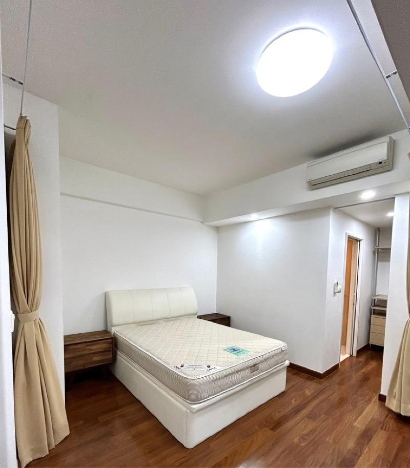 Apartment for Rent, The Sail @ Marina Bay Apartment For Rent, $5,400, 1 Bed 1 Bath 678 sqft $7.96 psf, SGD 5,400