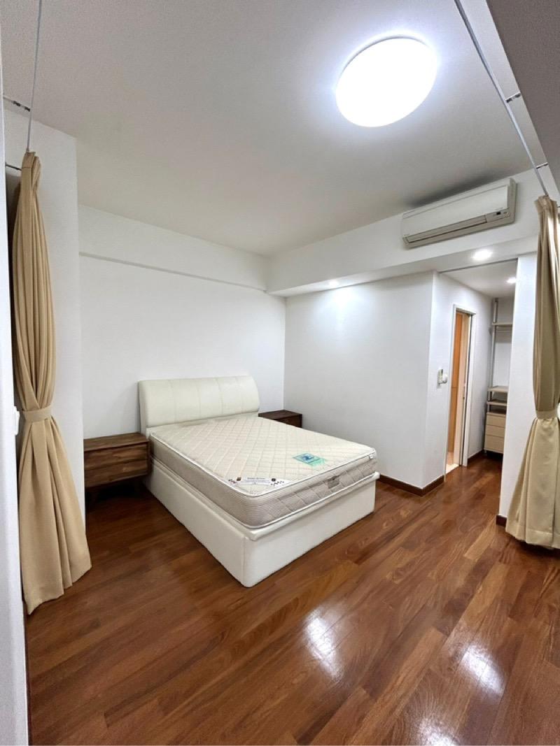 Apartment for Rent, The Sail @ Marina Bay Apartment For Rent, $5,400, 1 Bed 1 Bath 678 sqft $7.96 psf, SGD 5,400