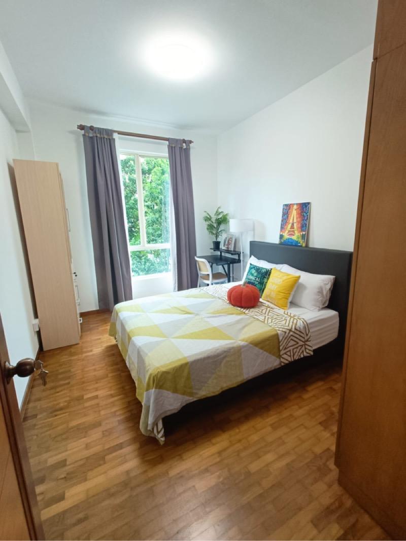 Condominium for Rent, Yishun Sapphire Condominium Room Rental, $1,300, 1 Bed 1 Bath 180 sqft $7.22 psf, SGD 1,300 | 99-year Leasehold