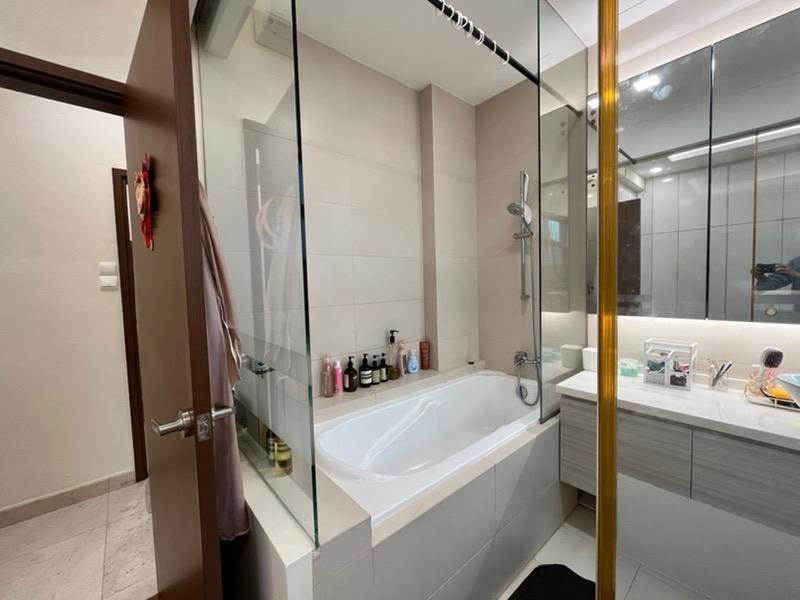 Condominium for Rent, 1 King Albert Park Condominium For Rent, $4,500, 2 Bed 2 Bath 1,012 sqft $4.45 psf, SGD 4,500 | Freehold