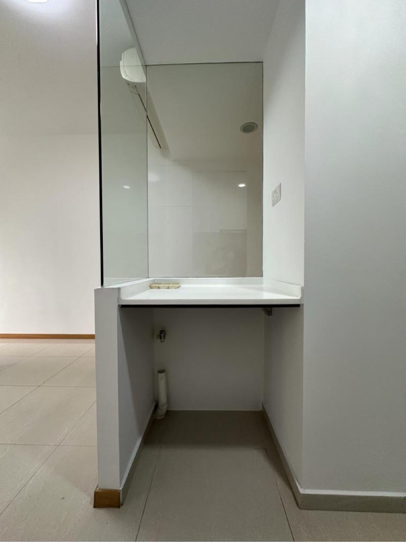 Condominium for Rent, The Trilinq Condominium For Rent, $4,200, 2 Bed 2 Bath 700 sqft $6.00 psf, SGD 4,200