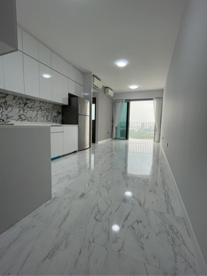 Condominium for Rent, Queens Peak Condominium For Rent, $5,600, 3 Bed 2 Bath 861 sqft $6.50 psf, SGD 5,600 | 99-year Leasehold