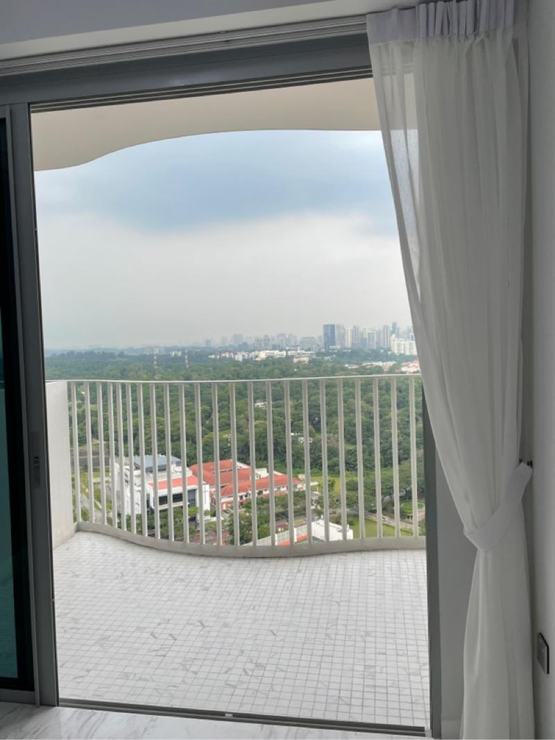 Condominium for Rent, Queens Peak Condominium For Rent, $5,600, 3 Bed 2 Bath 861 sqft $6.50 psf, SGD 5,600 | 99-year Leasehold