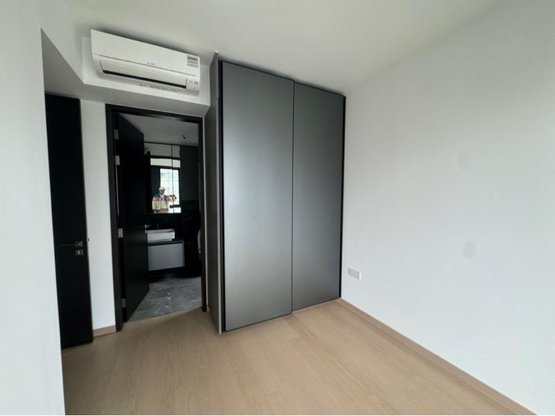 Condominium for Rent, Irwell Hill Residences Condominium For Rent, $5,500, 2 Bed 2 Bath 657 sqft $8.37 psf, SGD 5,500 | 99-year Leasehold