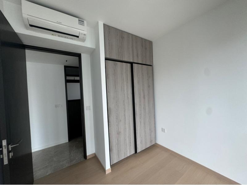 Condominium for Rent, Irwell Hill Residences Condominium For Rent, $5,500, 2 Bed 2 Bath 657 sqft $8.37 psf, SGD 5,500 | 99-year Leasehold