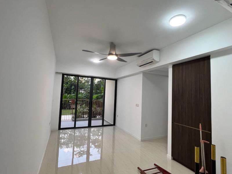 Prop-GPT: Condominium: D19  Riverfront Residences