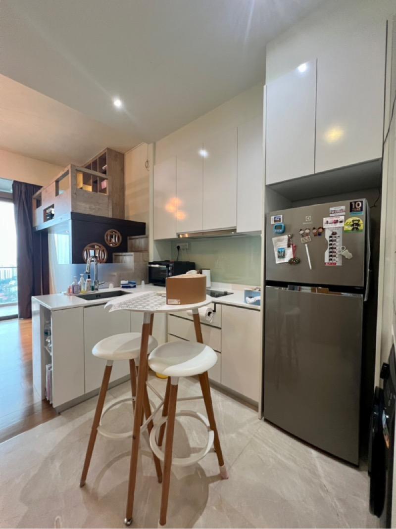 Condominium for Rent, KINGSFORD . HILLVIEW PEAK Condominium For Rent, $3,400, 1 Bed 1 Bath 614 sqft $5.54 psf, SGD 3,400 | 99-year Leasehold