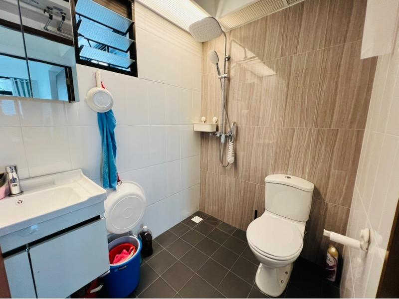 HDB Apartment for Rent, 208B Clementi Avenue 6 HDB Apartment For Rent, $3,500, 2 Bed 2 Bath 731 sqft $4.79 psf, SGD 3,500 | 99-year Leasehold