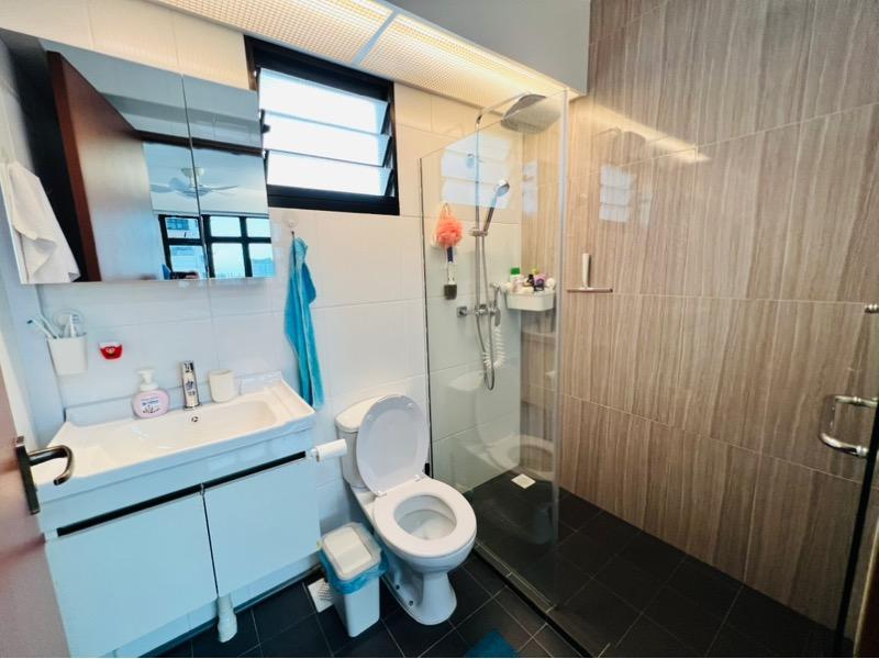 HDB Apartment for Rent, 208B Clementi Avenue 6 HDB Apartment For Rent, $3,500, 2 Bed 2 Bath 731 sqft $4.79 psf, SGD 3,500 | 99-year Leasehold