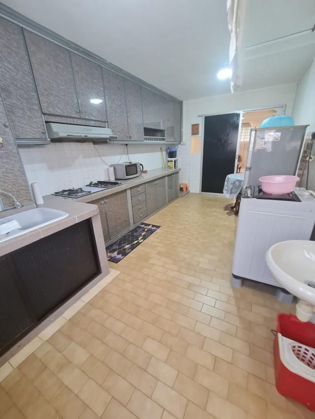 HDB Apartment for Rent, 308 Bukit Batok Street 31 HDB Apartment For Rent, $3,000, 2 Bed 2 Bath 732 sqft $4.10 psf, SGD 3,000 | 99-year Leasehold