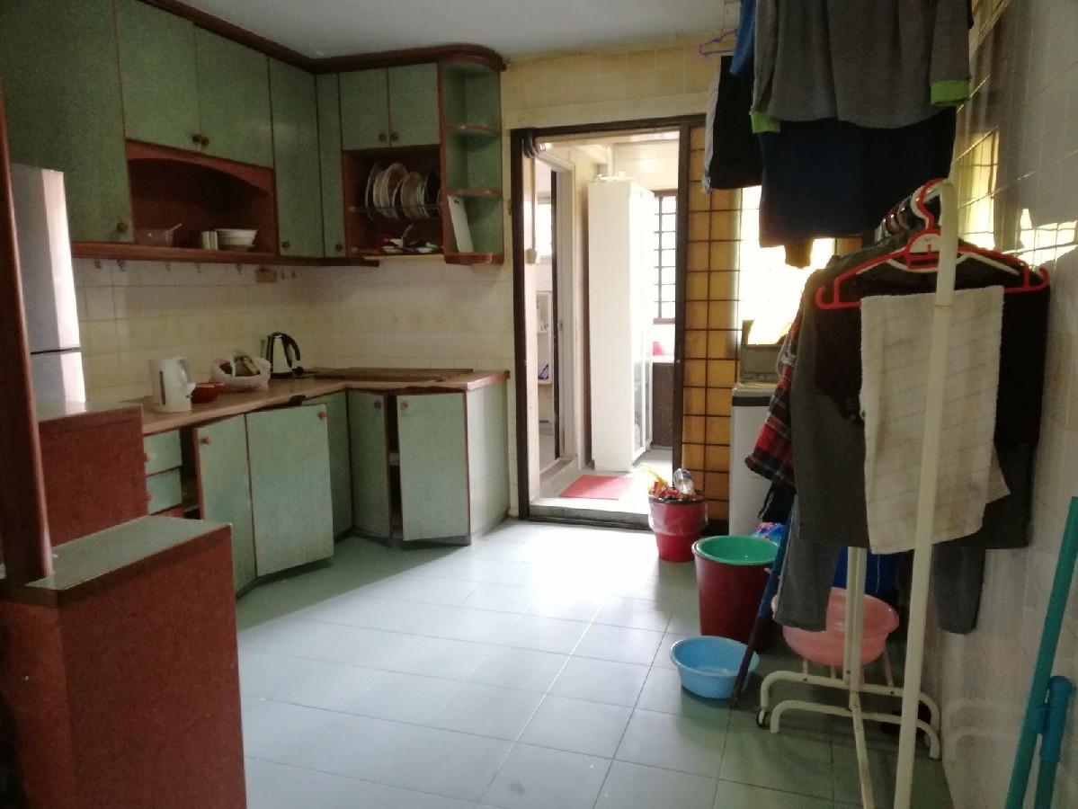 HDB Apartment for Rent, 125 Bukit Merah View HDB Apartment For Rent, $4,000, 3 Bed 2 Bath 1,173 sqft $3.41 psf, SGD 4,000 | 99-year Leasehold