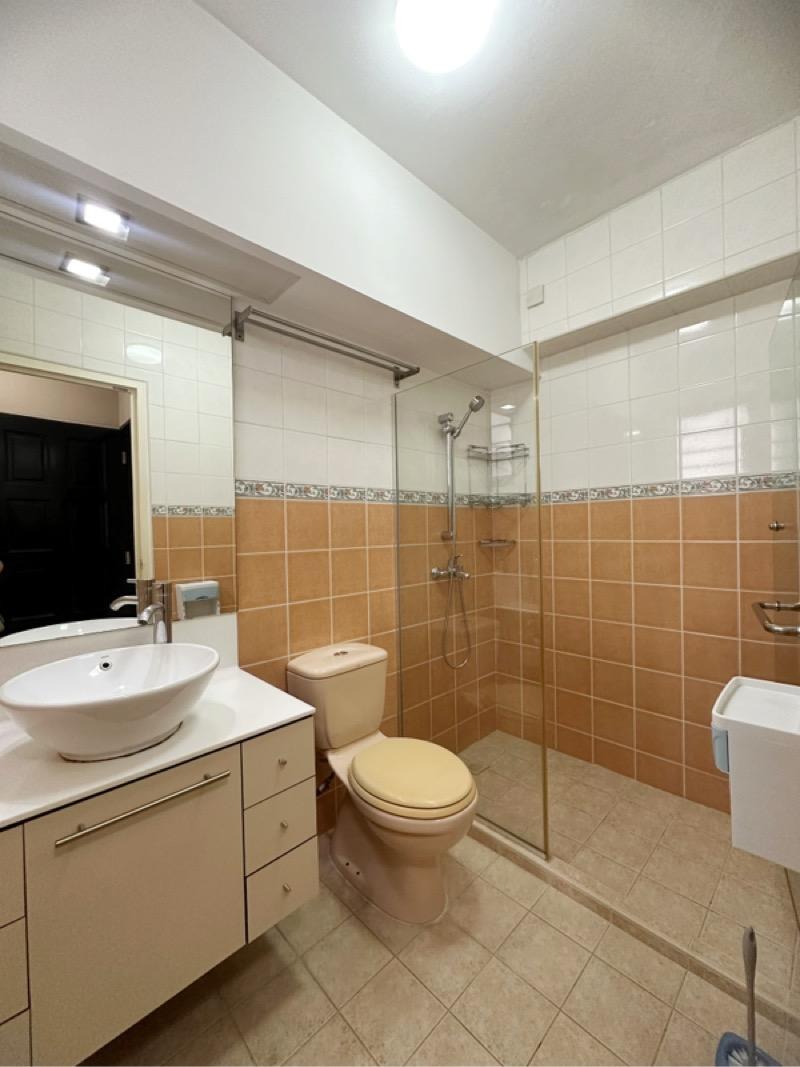 HDB Apartment for Rent, 984B Buangkok Link HDB Apartment For Rent, $3,200, 2 Bed 2 Bath 1,184 sqft $2.70 psf, SGD 3,200 | 99-year Leasehold