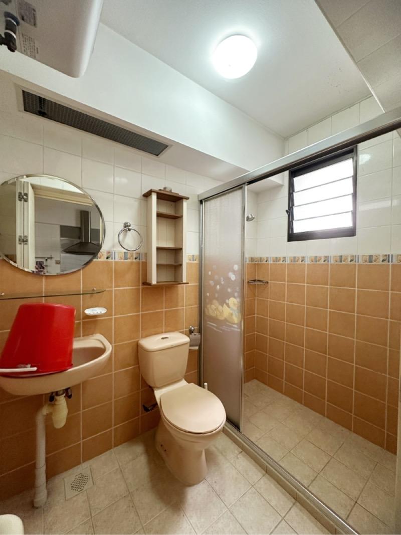 HDB Apartment for Rent, 984B Buangkok Link HDB Apartment For Rent, $3,200, 2 Bed 2 Bath 1,184 sqft $2.70 psf, SGD 3,200 | 99-year Leasehold