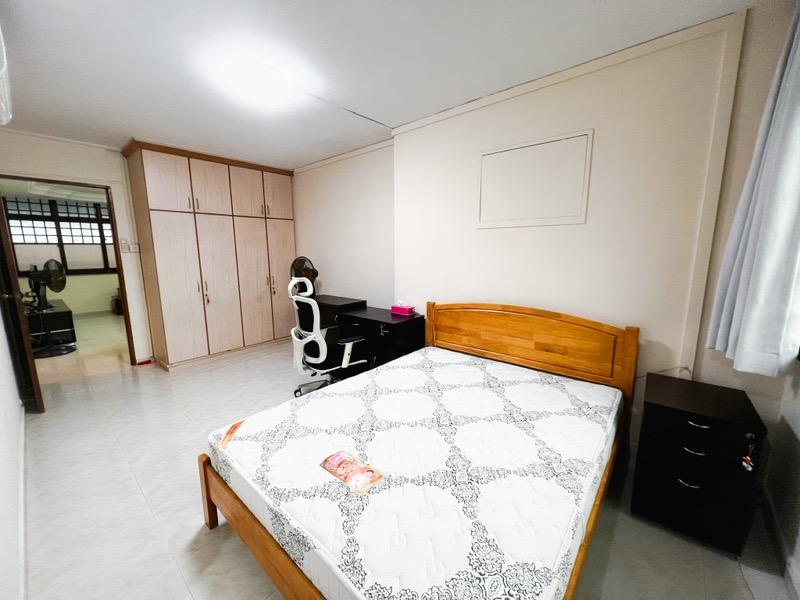 HDB Apartment for Rent, 919 Hougang Avenue 4 HDB Apartment For Rent, $3,300, 3 Bed 2 Bath 1,076 sqft $3.07 psf, SGD 3,300 | 99-year Leasehold