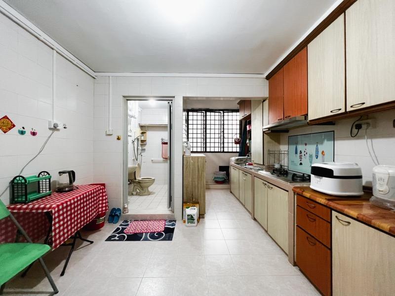 HDB Apartment for Rent, 919 Hougang Avenue 4 HDB Apartment For Rent, $3,300, 3 Bed 2 Bath 1,076 sqft $3.07 psf, SGD 3,300 | 99-year Leasehold