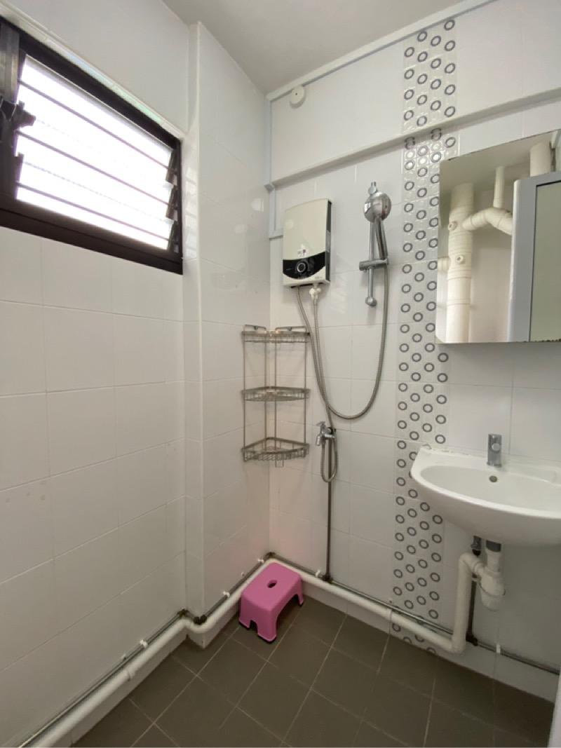 HDB Apartment for Rent, 125 Geylang East Avenue 1 HDB Apartment For Rent, $4,300, 3 Bed 2 Bath 1,162 sqft $3.70 psf, SGD 4,300