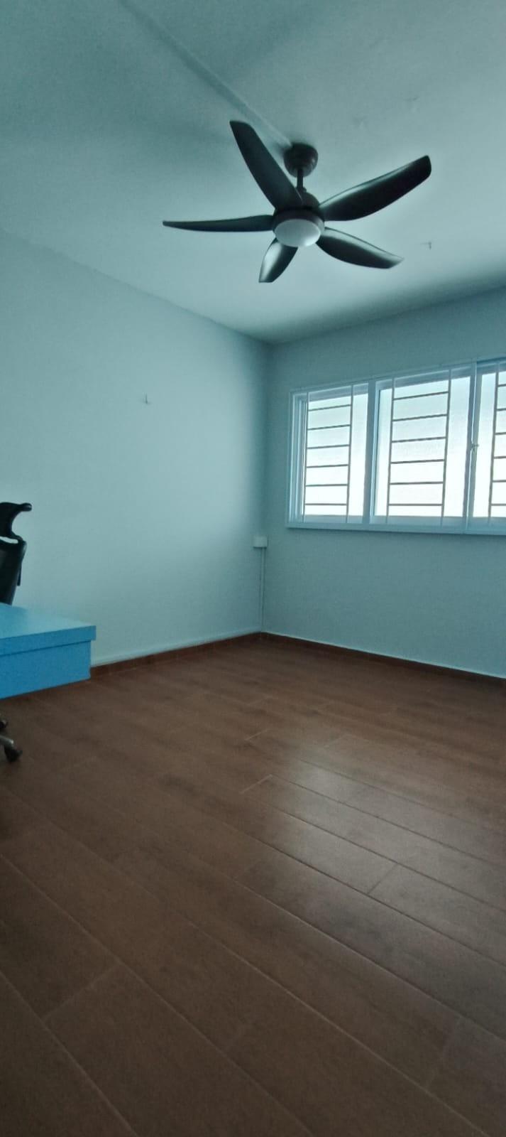 HDB Apartment for Rent, 105 Teck Whye Lane HDB Apartment For Rent, $3,500, 3 Bed 2 Bath 1,098 sqft $3.19 psf, SGD 3,500 | 99-year Leasehold