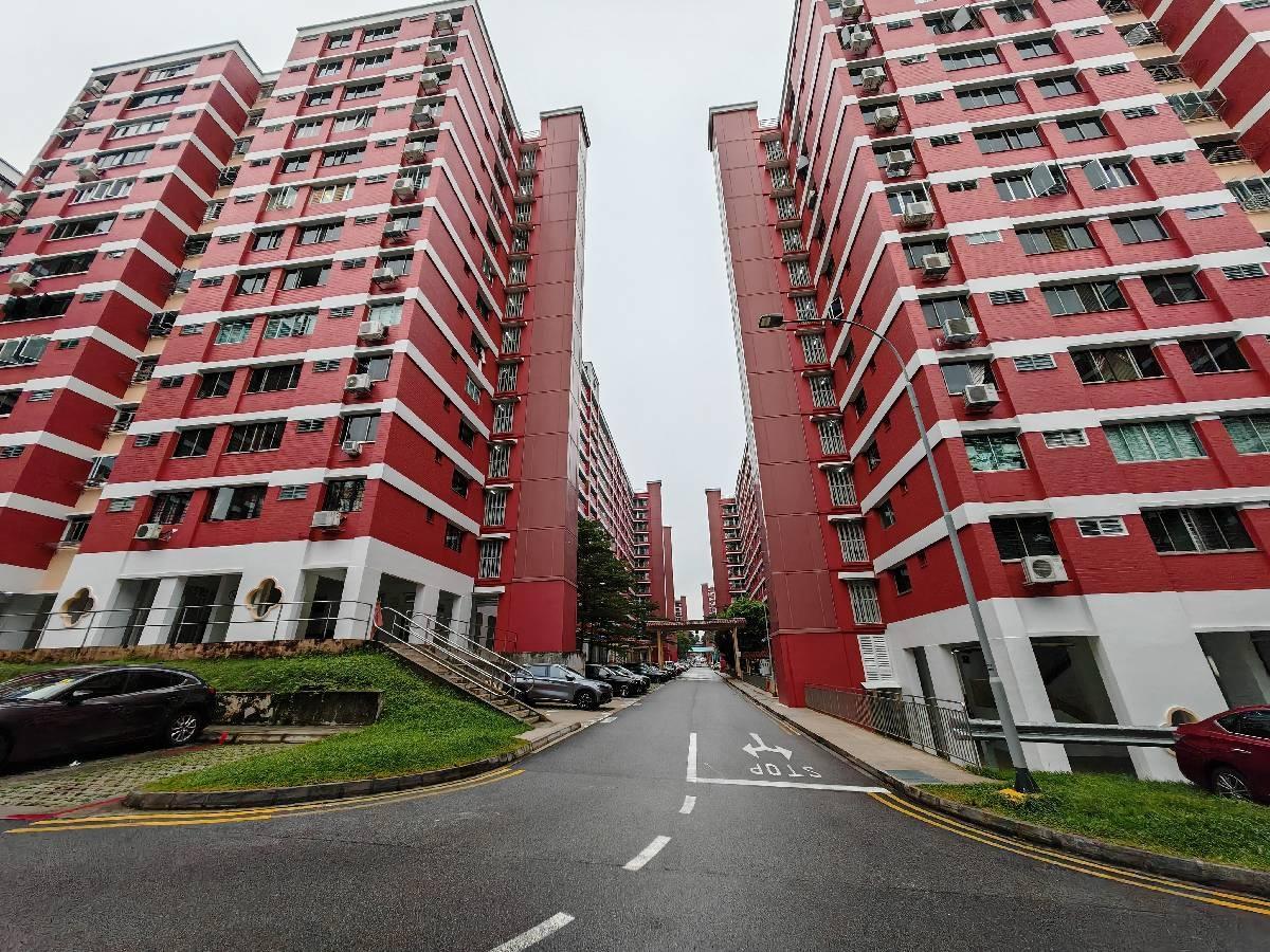 HDB Apartment for Rent, 8 Toh Yi Drive HDB Apartment For Rent, $4,800, 4 Bed 3 Bath 1,615 sqft $2.97 psf, SGD 4,800 | 99-year Leasehold