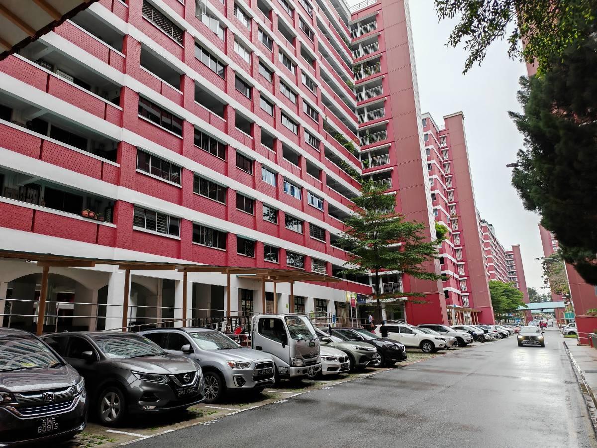 HDB Apartment for Rent, 8 Toh Yi Drive HDB Apartment For Rent, $4,800, 4 Bed 3 Bath 1,615 sqft $2.97 psf, SGD 4,800 | 99-year Leasehold