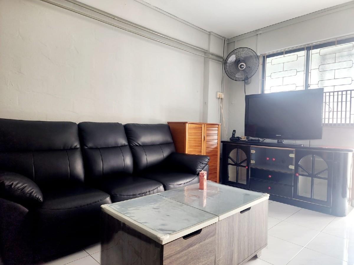 HDB Apartment for Rent, 4 Tanjong Pagar Plaza HDB Apartment For Rent, $3,400, 2 Bed 2 Bath 635 sqft $5.35 psf, SGD 3,400 | 99-year Leasehold