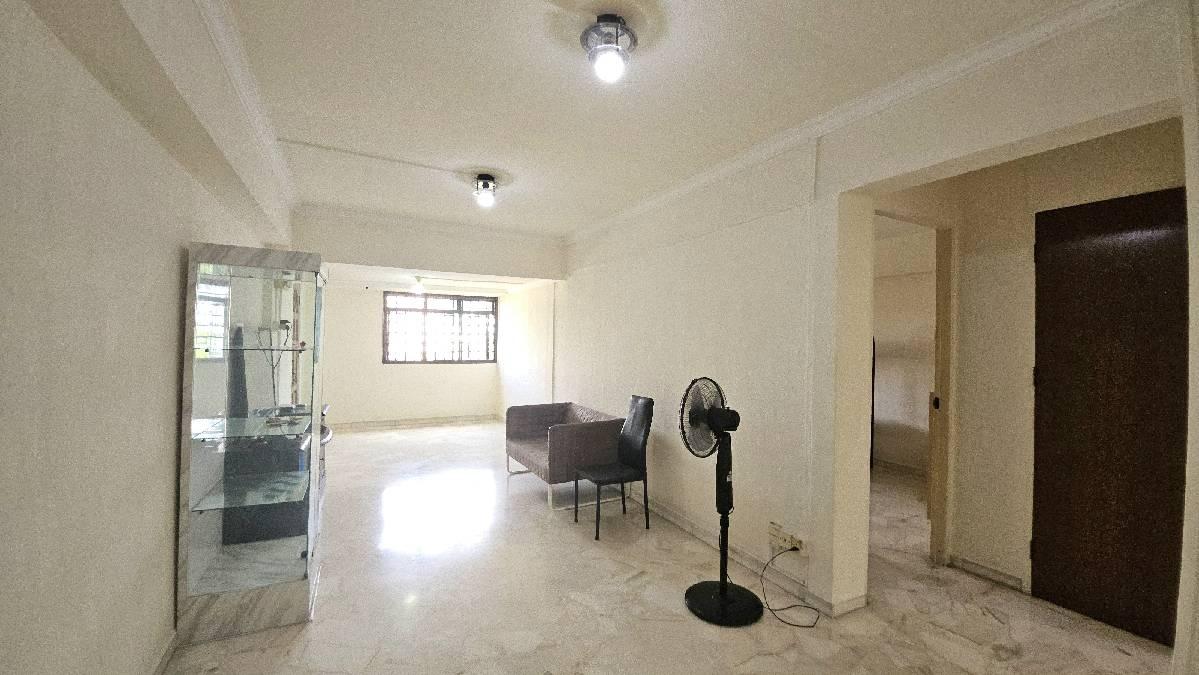 Prop-GPT: HDB Apartment: D16  138 Bedok North Street 2
