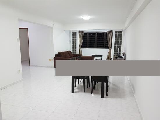 Prop-GPT: HDB Apartment: D22 Boon Lay 666A Jurong West Street 65