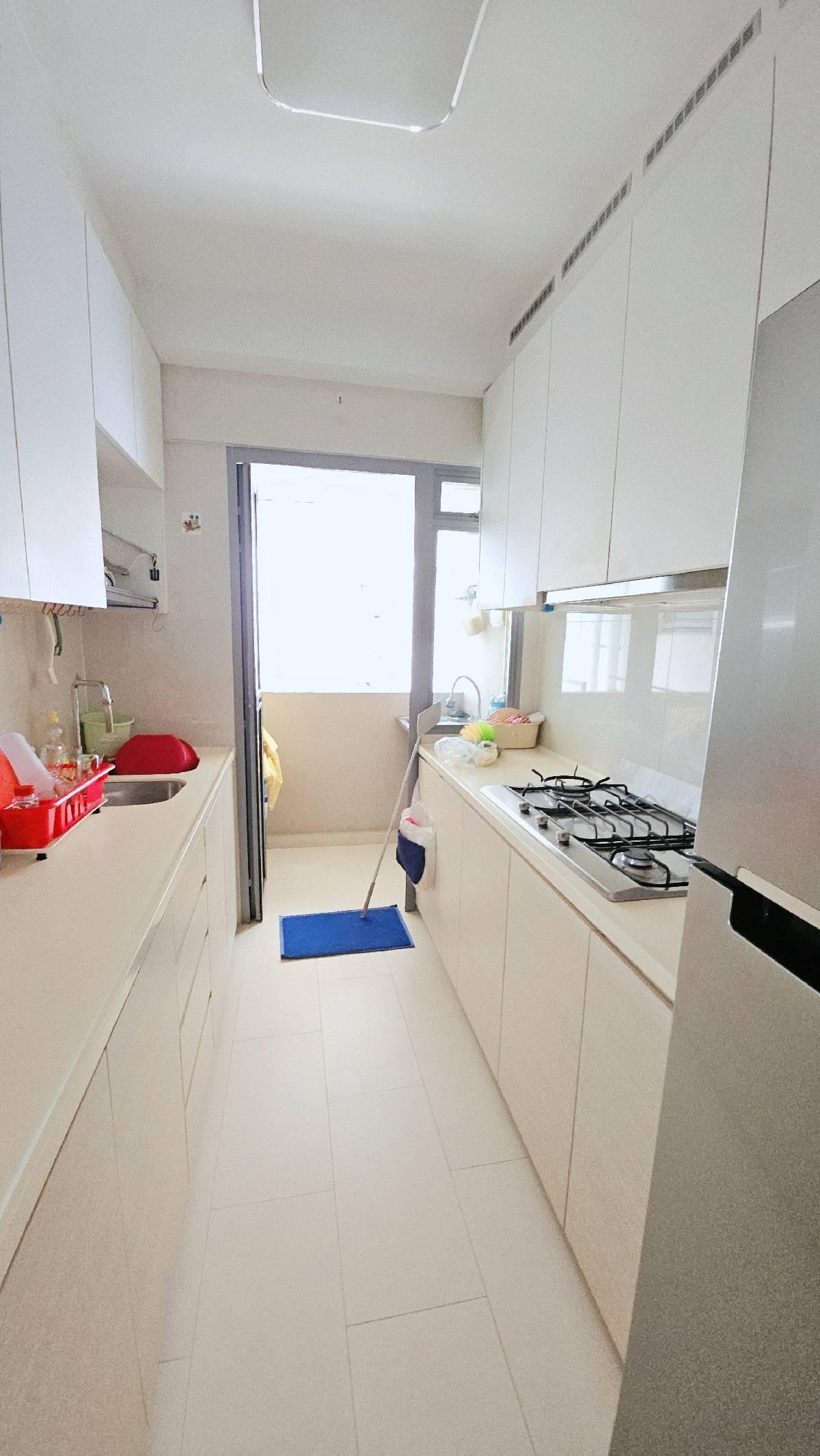 HDB Apartment for Rent, 519D Tampines Central 8 HDB Apartment For Rent, $4,200, 3 Bed 2 Bath 1,163 sqft $3.61 psf, SGD 4,200 | 99-year Leasehold