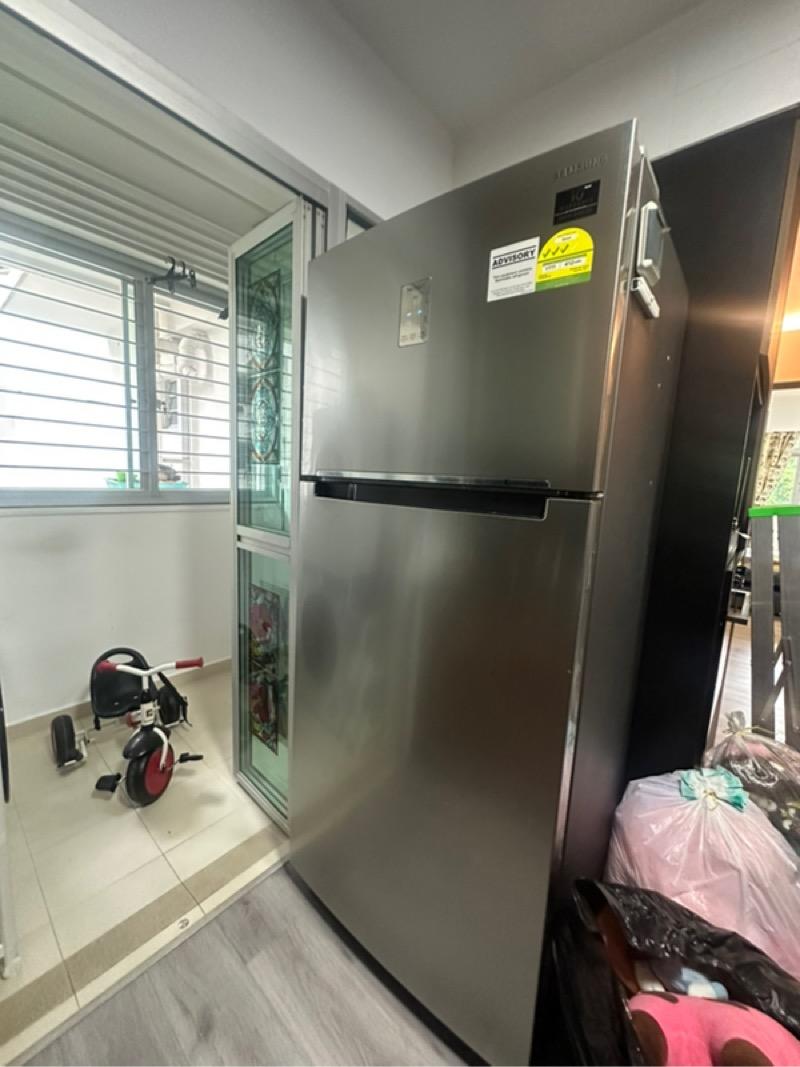 HDB Apartment for Rent, 513B Yishun Street 51 HDB Apartment Room Rental, $700, 1 Bed 2 Bath 990 sqft $0.71 psf, SGD 700 | 99-year Leasehold