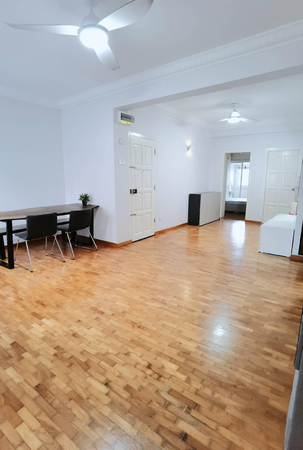 HDB Apartment for Rent, 79 Chay Yan Street HDB Apartment For Rent, $5,500, 2 Bed 1 Bath 947 sqft $5.81 psf, SGD 5,500 | 99-year Leasehold