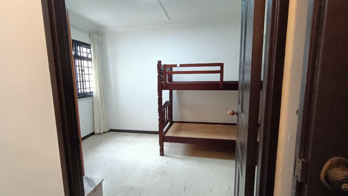 HDB Apartment for Rent, 296 Yishun Street 20 HDB Apartment For Rent, $3,500, 3 Bed 2 Bath 969 sqft $3.61 psf, SGD 3,500 | 99-year Leasehold